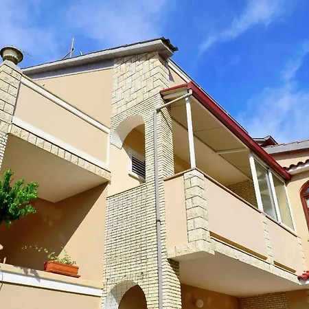 Apartment Zoro *